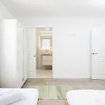 Dialez Holidays - Rebecca بيت للعطل *